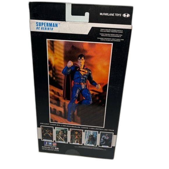 McFarlane DC Multiverse Superman 7" 22 Point Articulation Action Collectible NEW - Picture 3 of 5